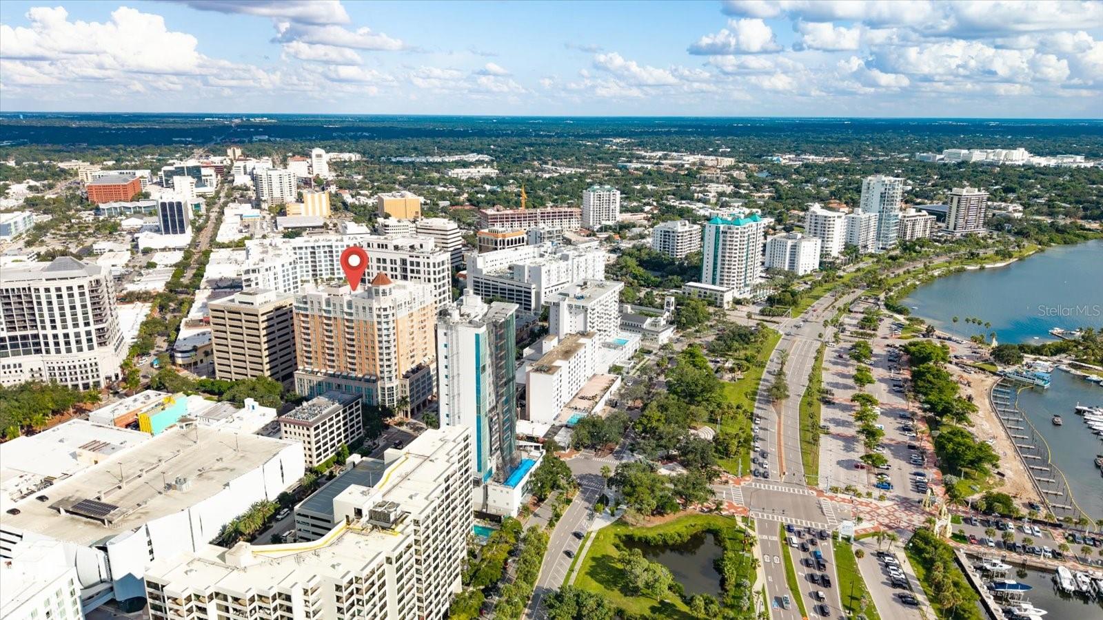 1350 MAIN RESIDENTIAL - Residential