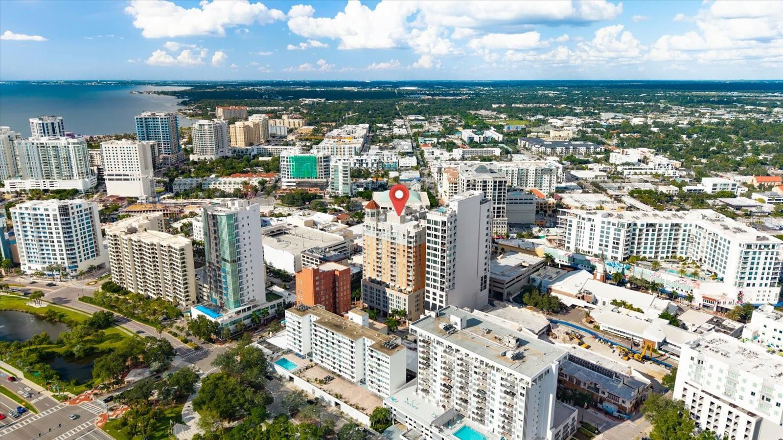 1350 MAIN RESIDENTIAL - Residential