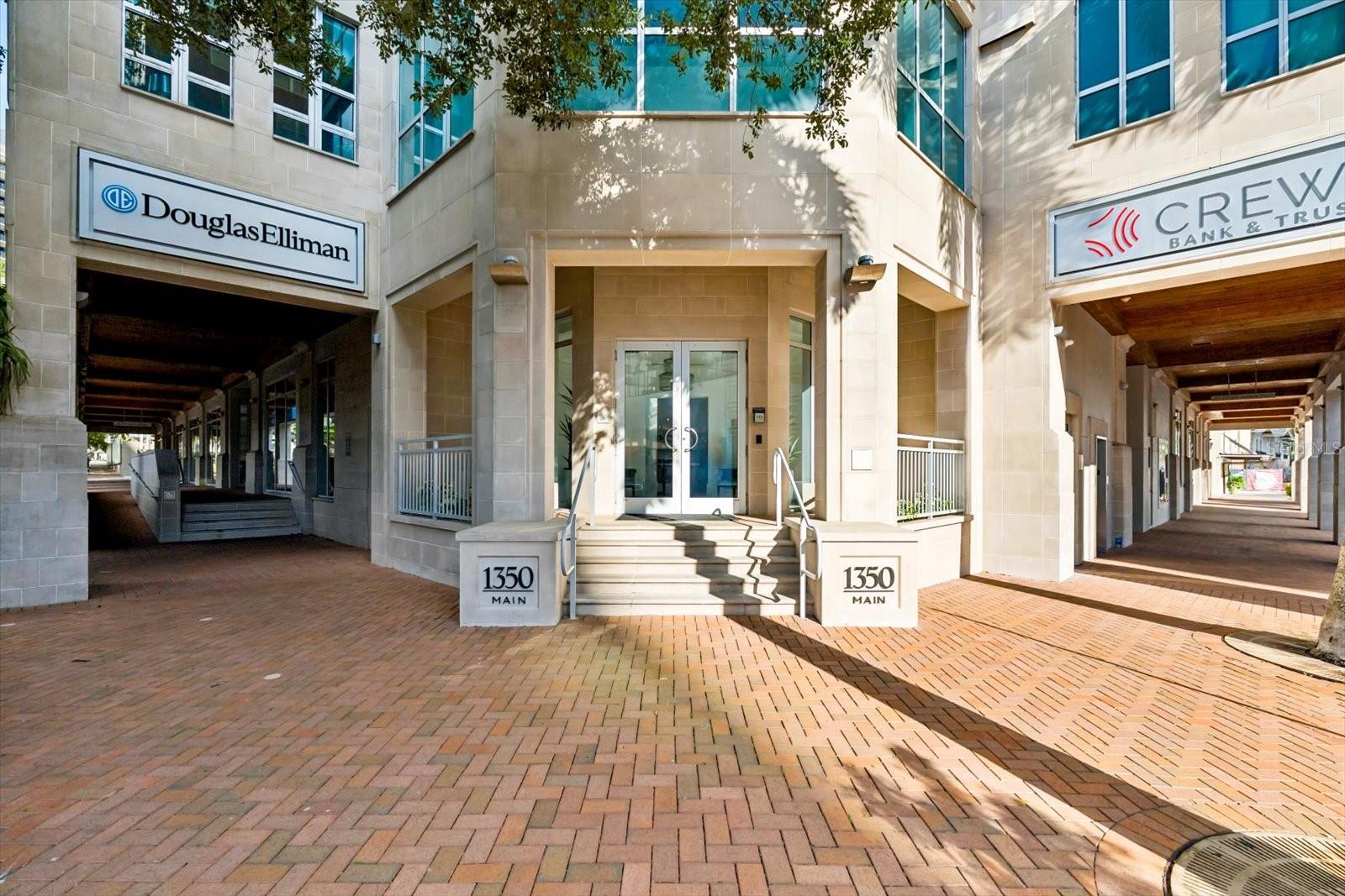 1350 MAIN RESIDENTIAL - Residential
