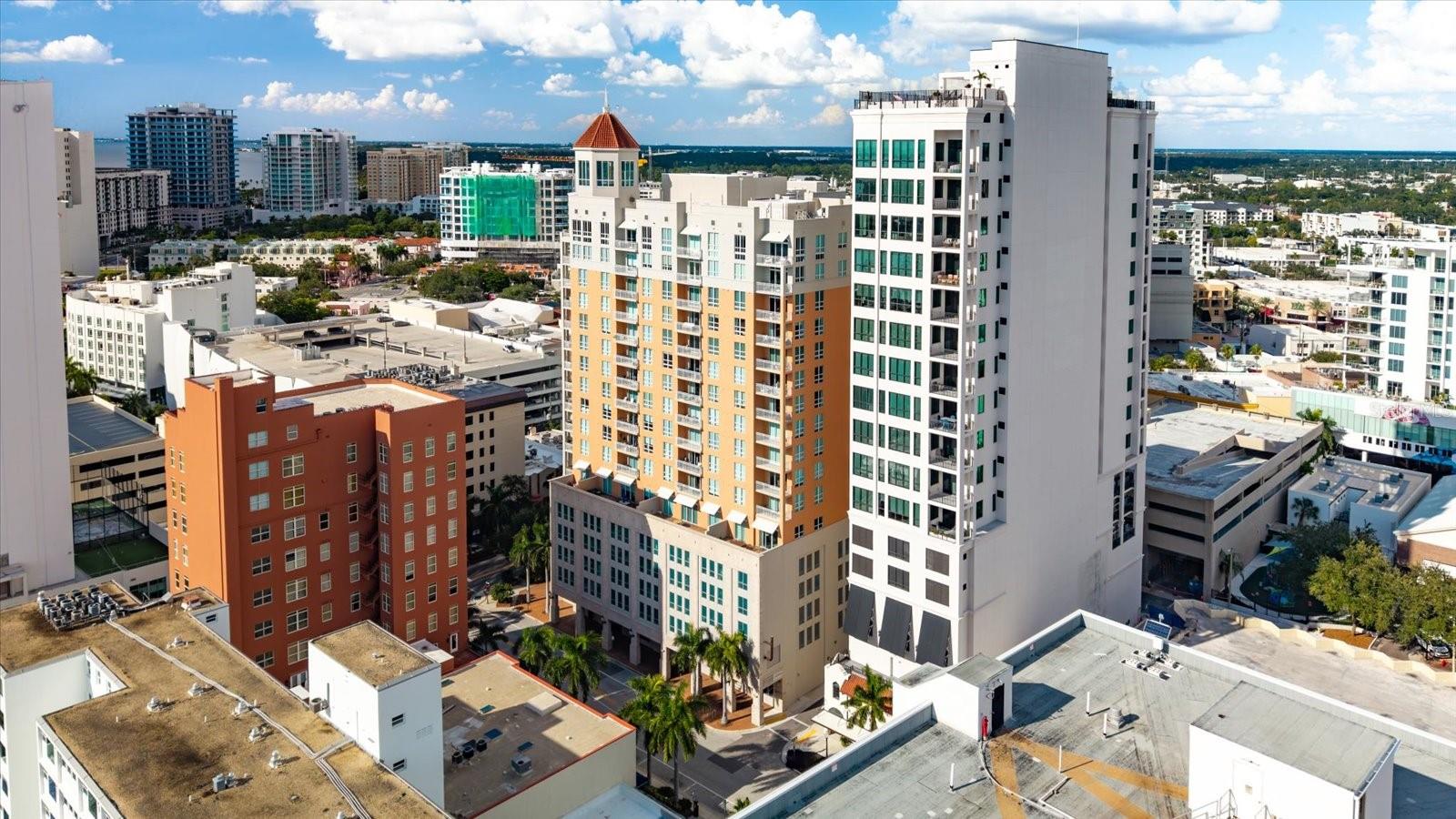 1350 MAIN RESIDENTIAL - Residential