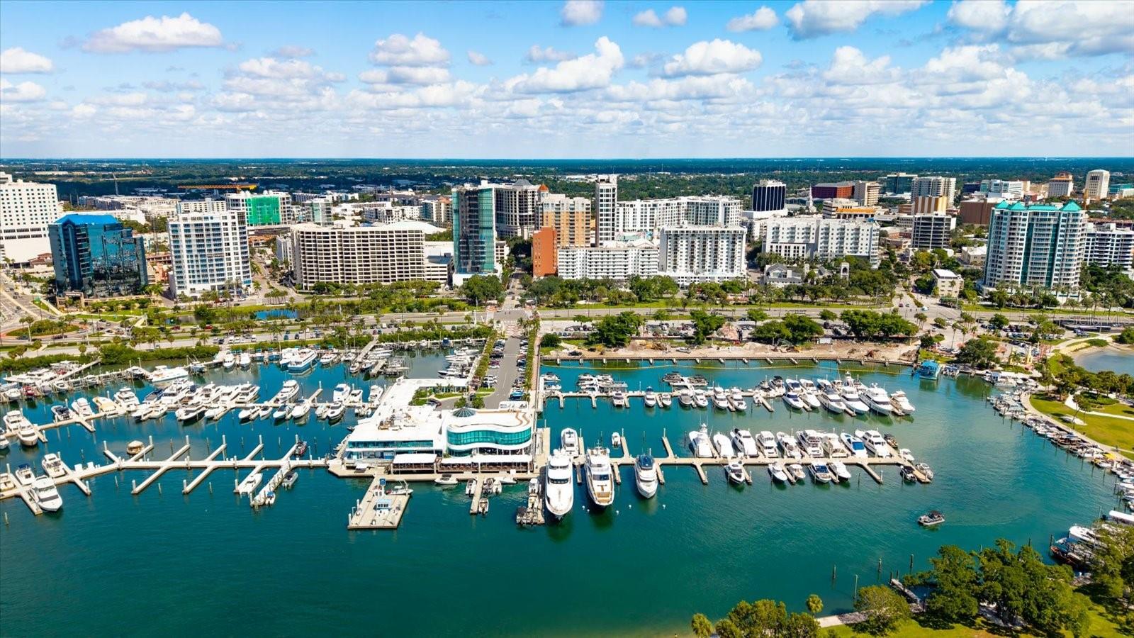 1350 MAIN RESIDENTIAL - Residential