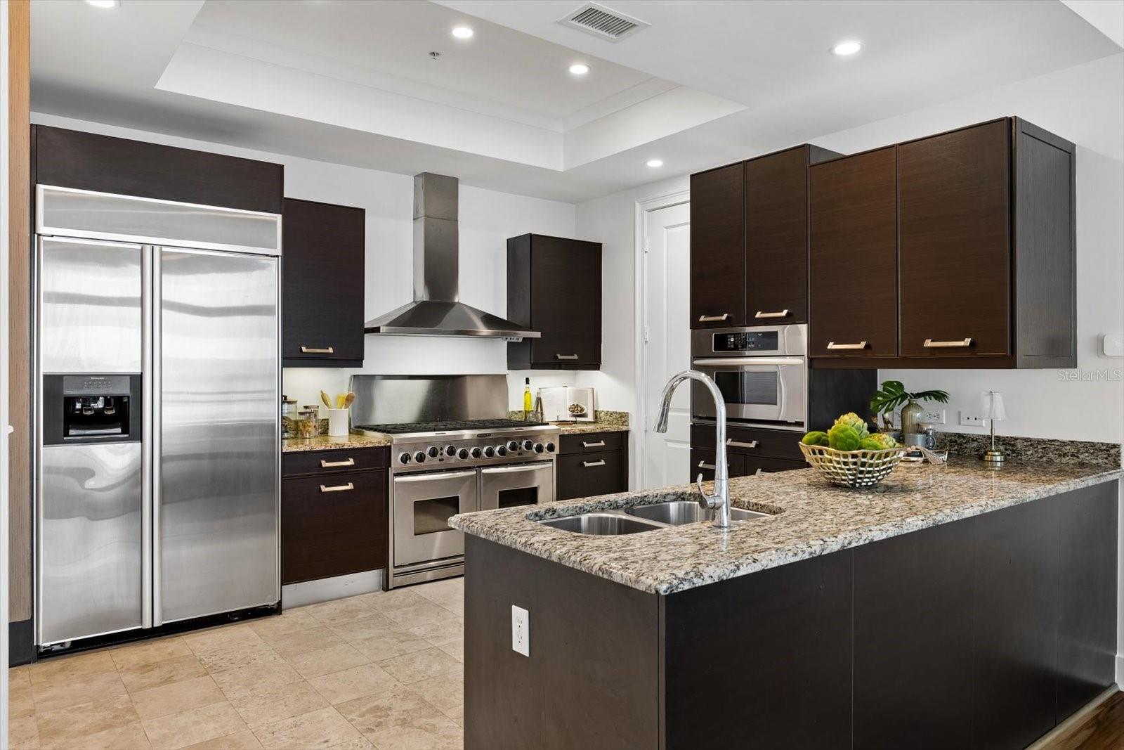 1350 MAIN RESIDENTIAL - Residential