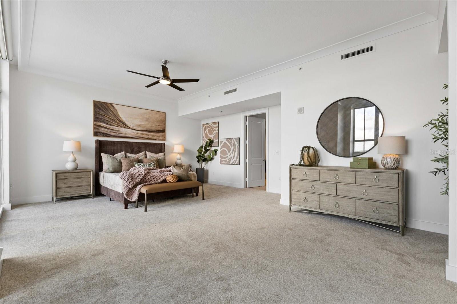 1350 MAIN RESIDENTIAL - Residential