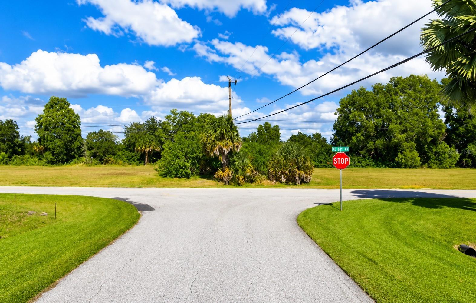 CAPE CORAL - Land