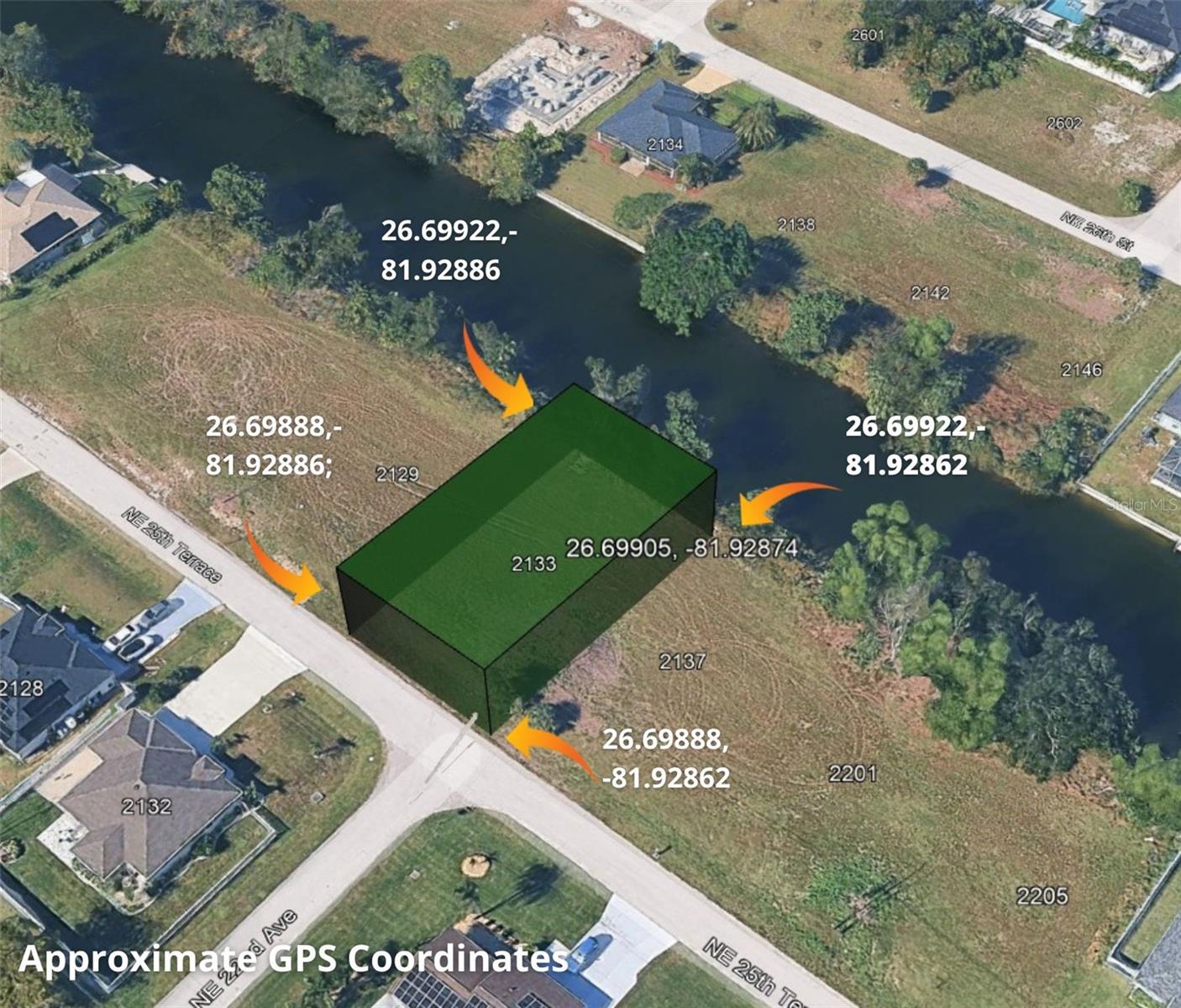 CAPE CORAL - Land
