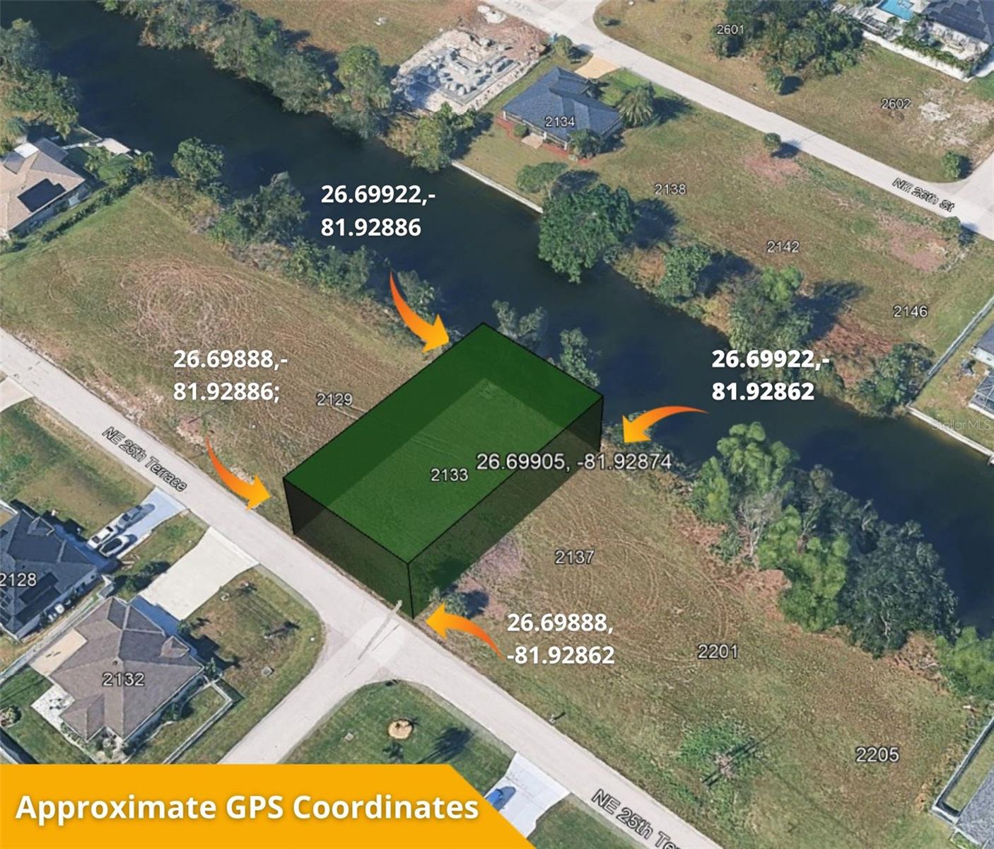 CAPE CORAL - Land