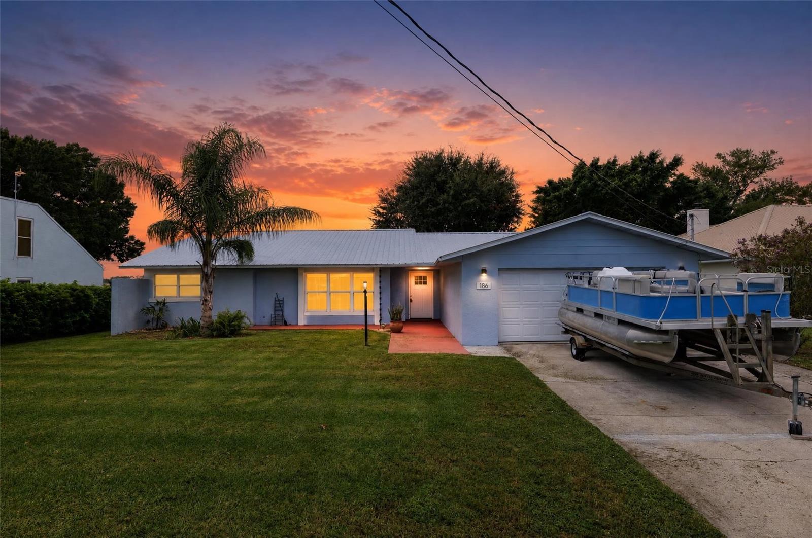 SUN N LAKES - Residential