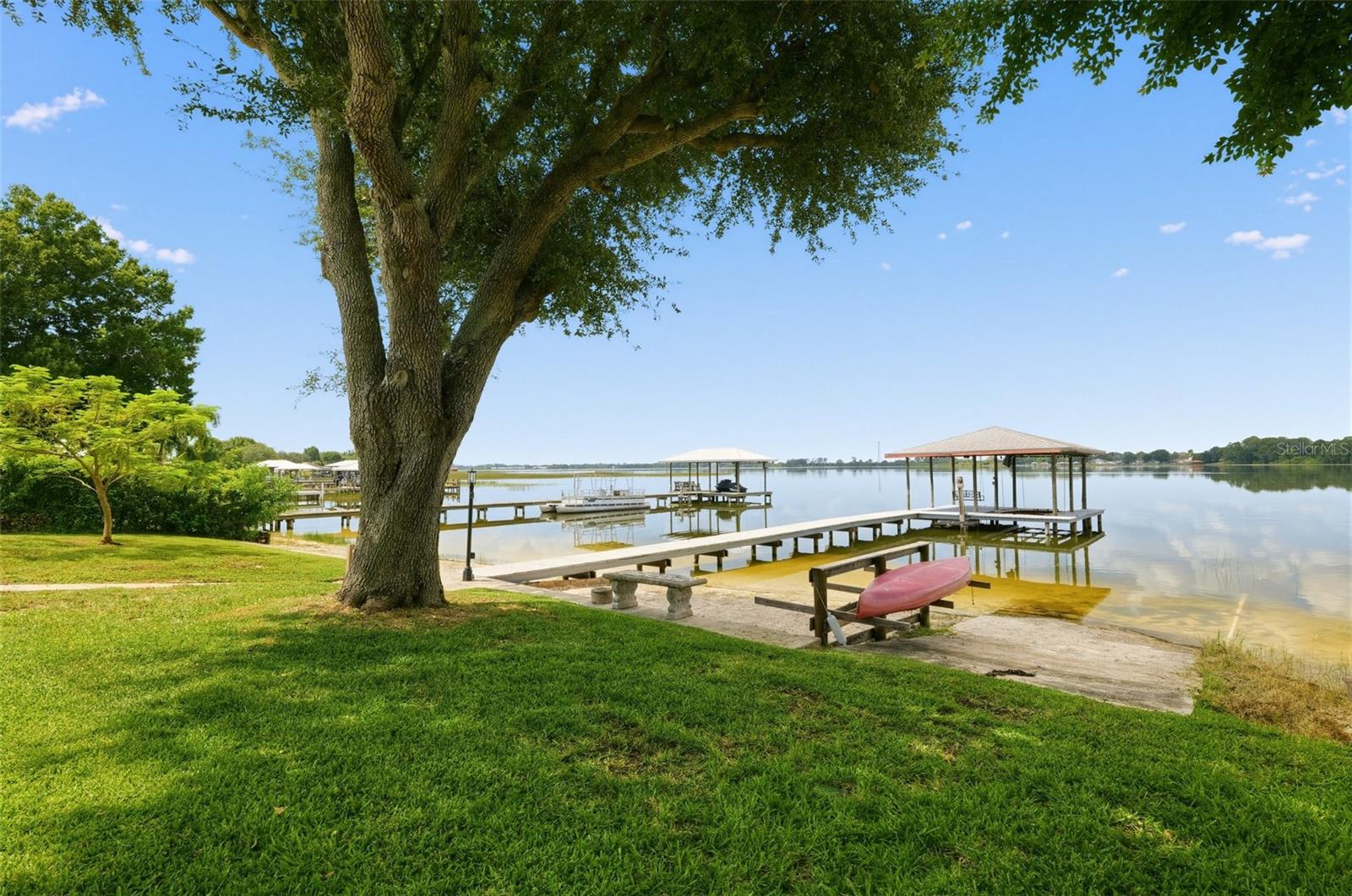 SUN N LAKES - Residential