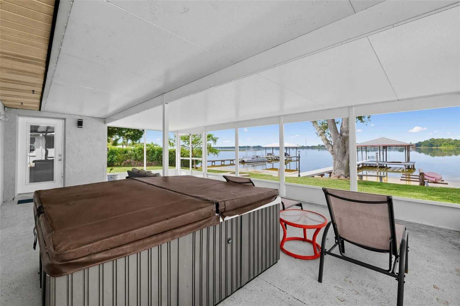 SUN N LAKES - Residential