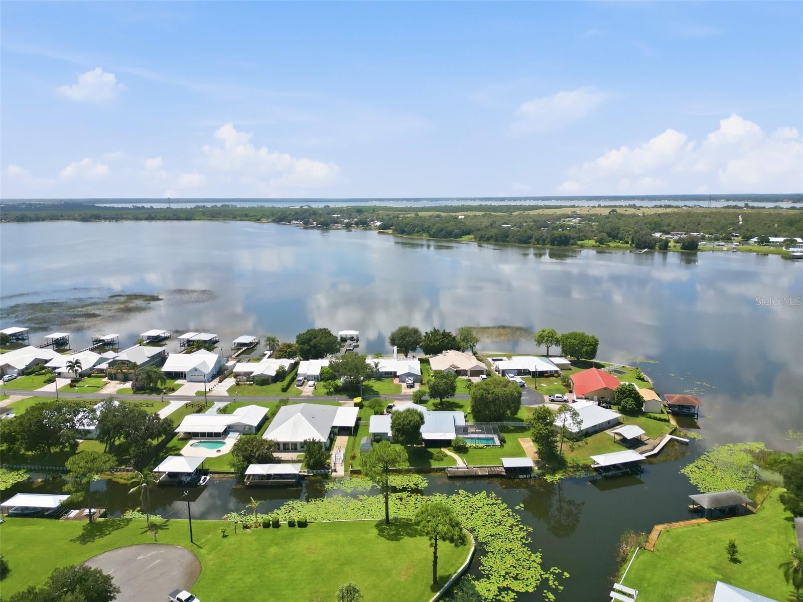 SUN N LAKES - Residential