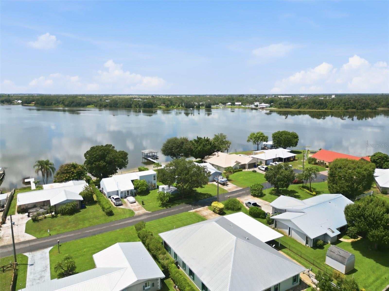 SUN N LAKES - Residential