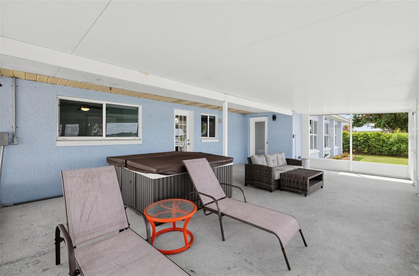 SUN N LAKES - Residential