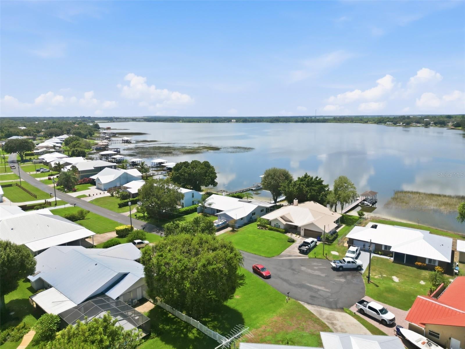 SUN N LAKES - Residential