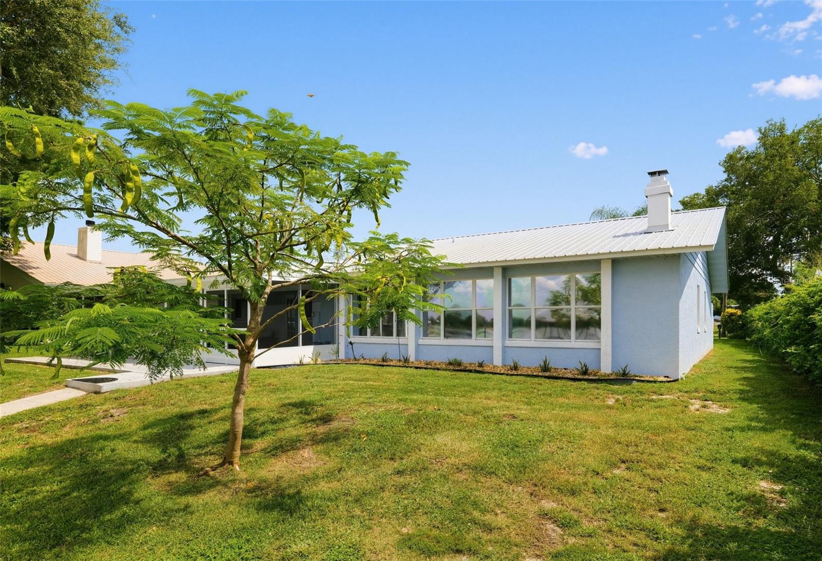 SUN N LAKES - Residential