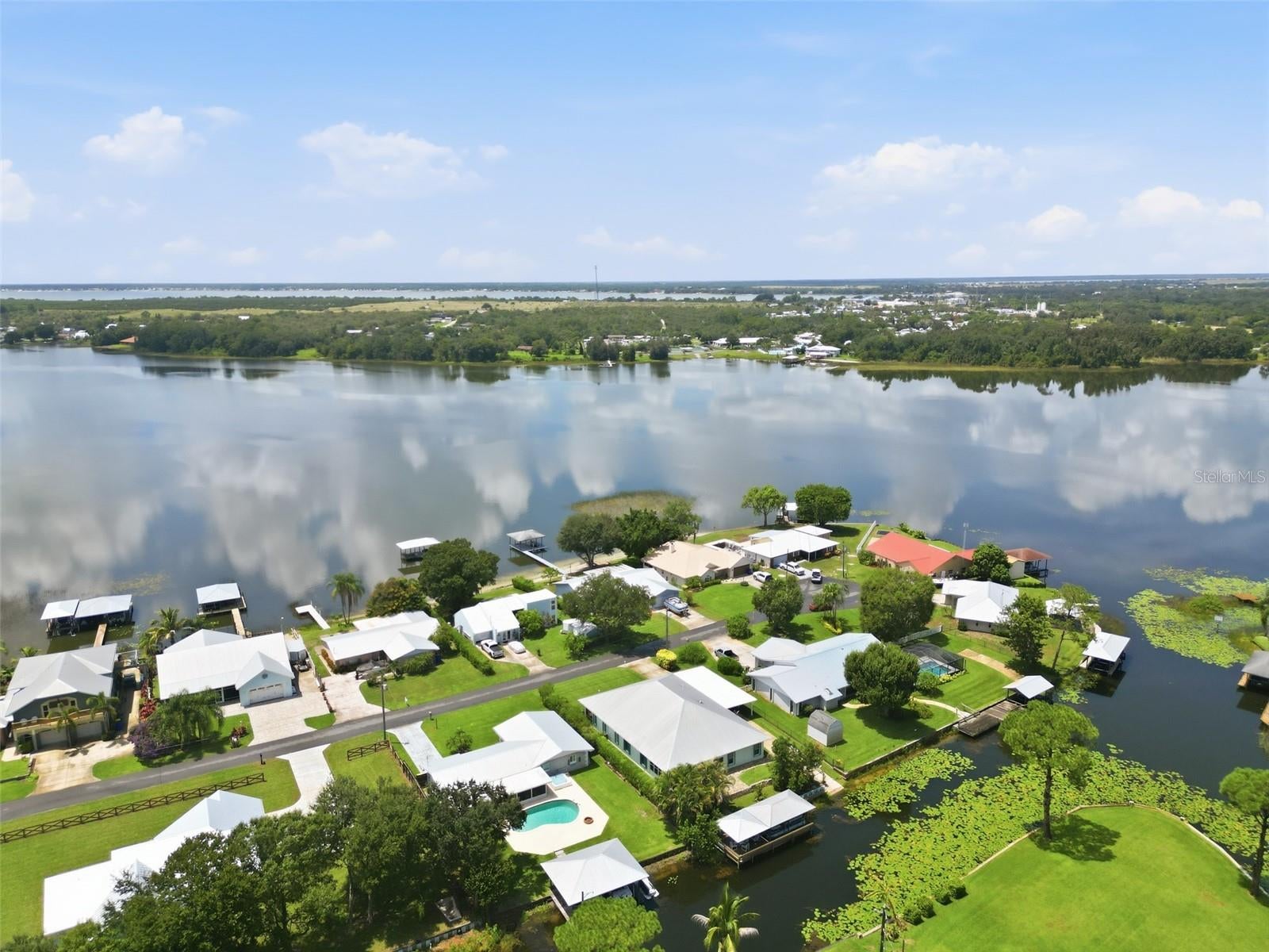 SUN N LAKES - Residential