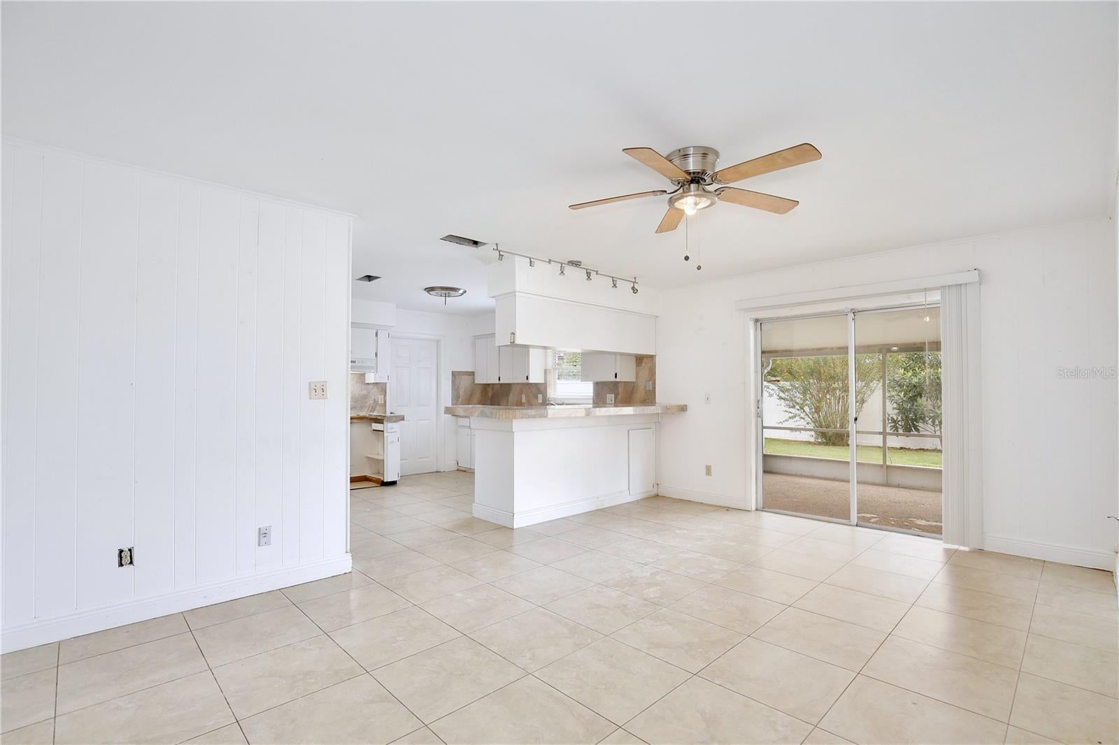 RIO PINAR WEST - Residential