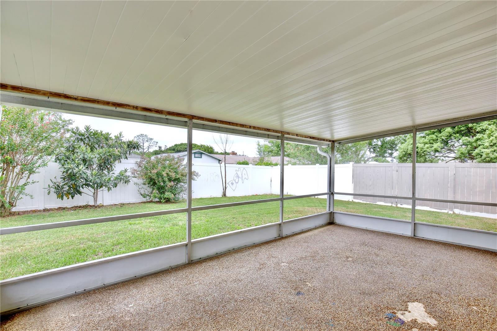 RIO PINAR WEST - Residential