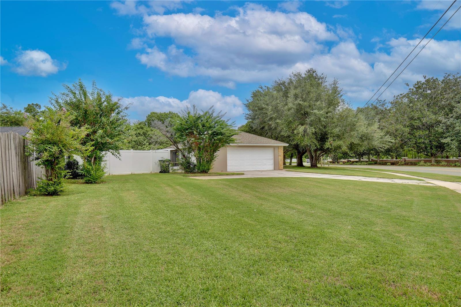 RIO PINAR WEST - Residential