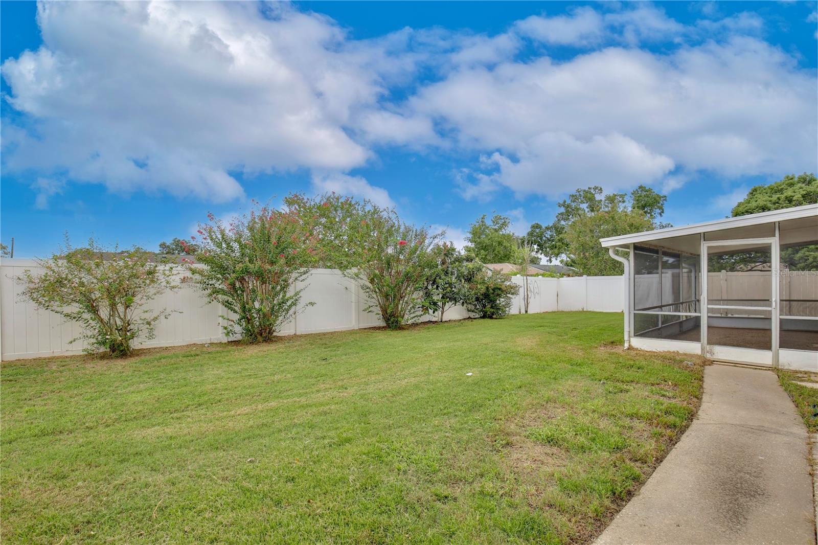 RIO PINAR WEST - Residential