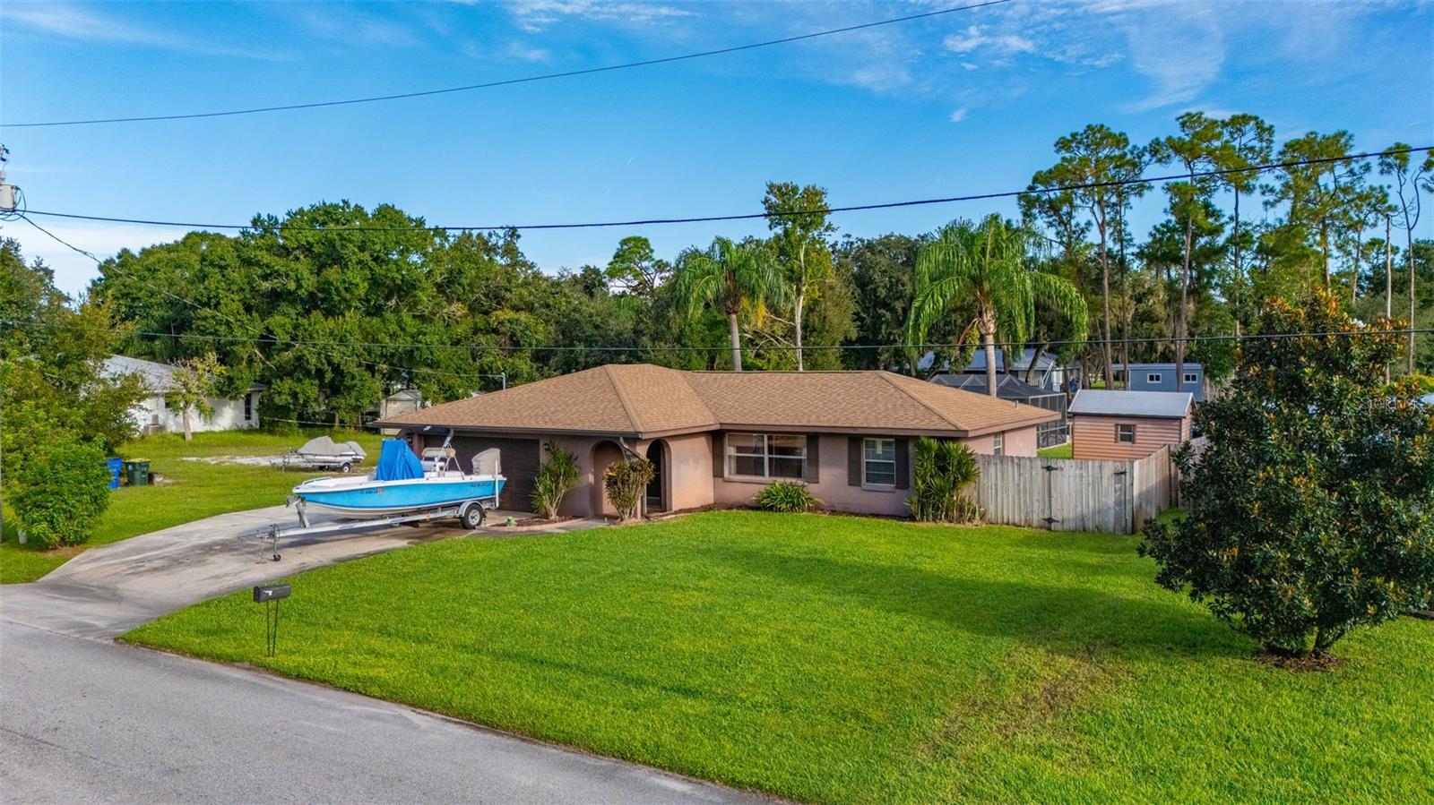 LEISURE LAKES SEC 01 - Residential