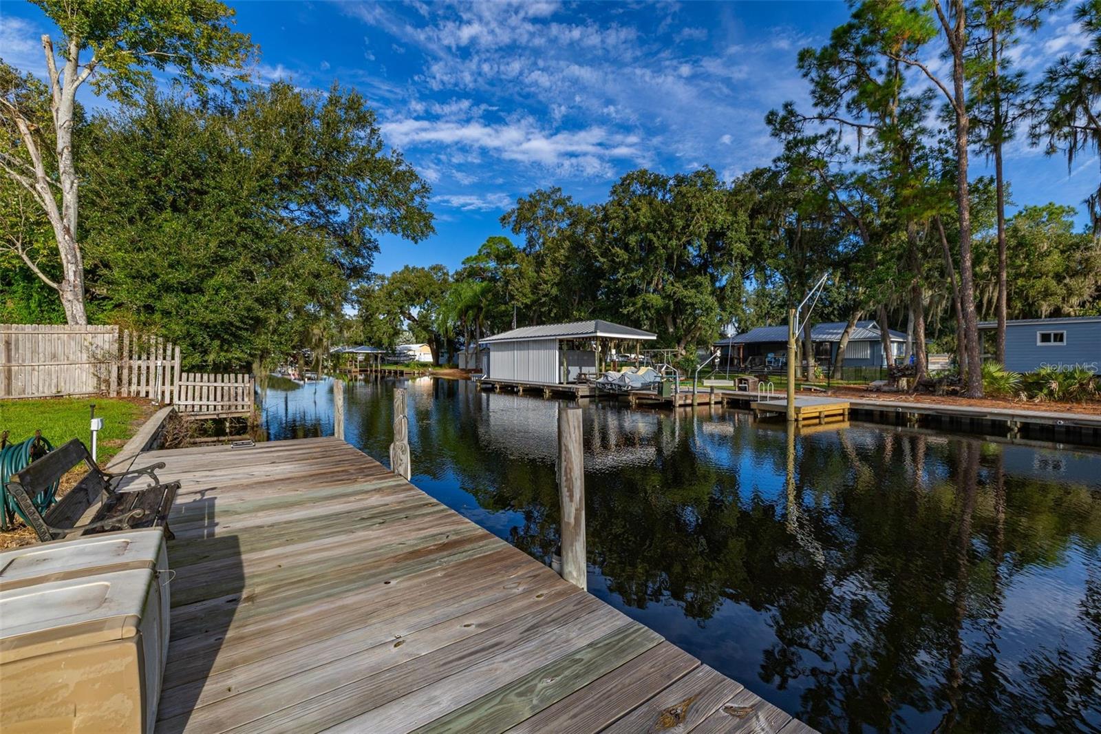 LEISURE LAKES SEC 01 - Residential