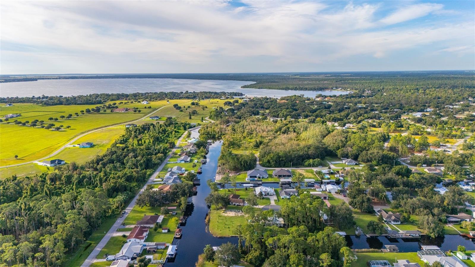 LEISURE LAKES SEC 01 - Residential