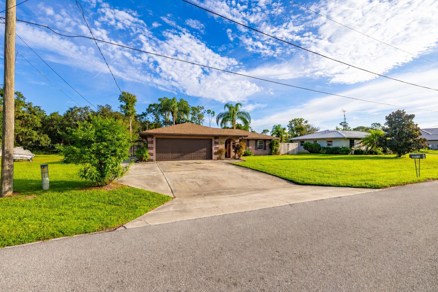 LEISURE LAKES SEC 01 - Residential