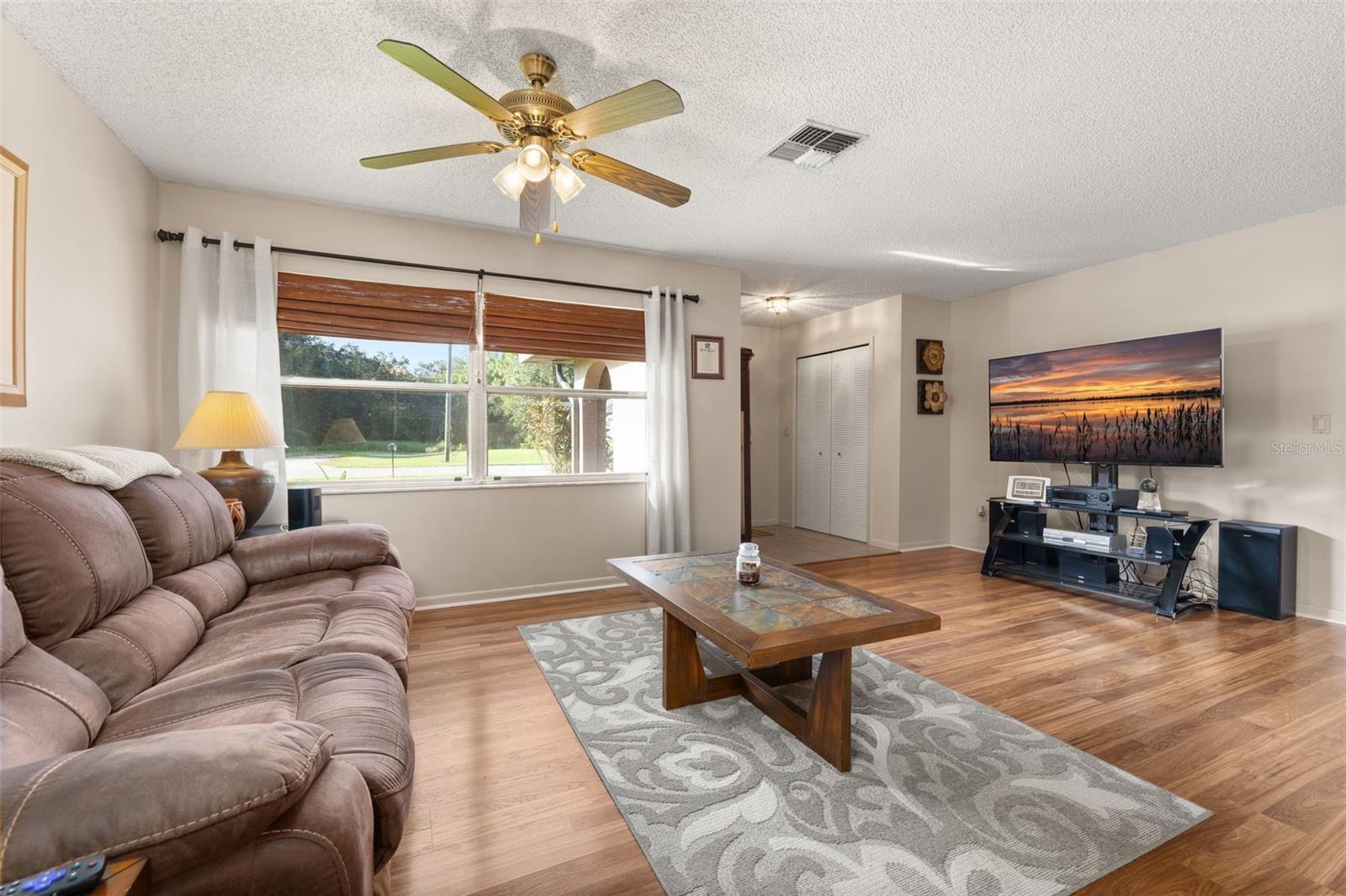 LEISURE LAKES SEC 01 - Residential