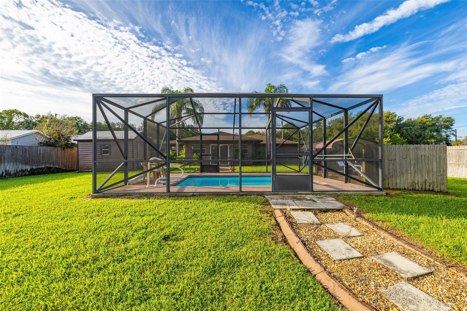 LEISURE LAKES SEC 01 - Residential