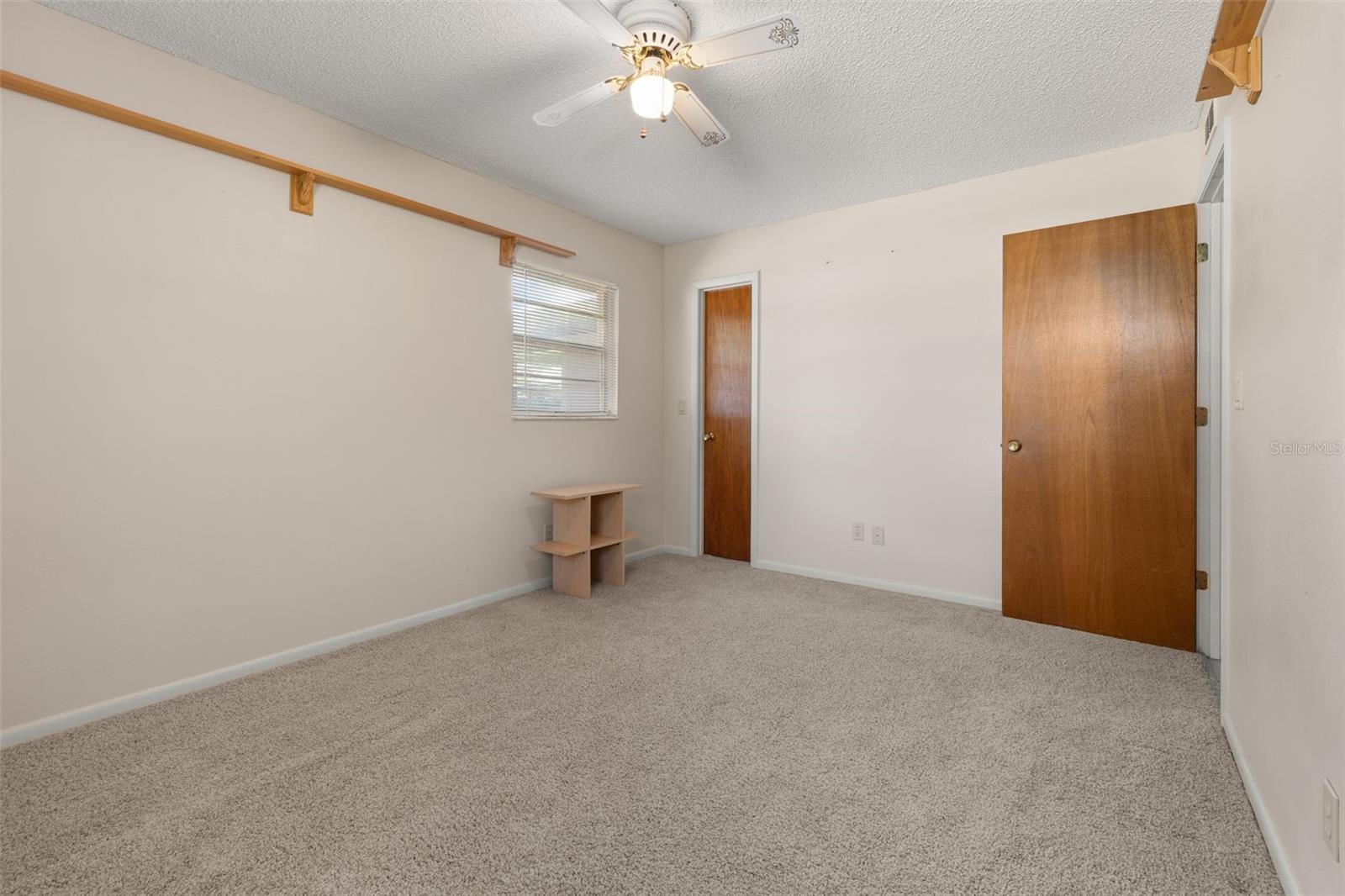 LEISURE LAKES SEC 01 - Residential