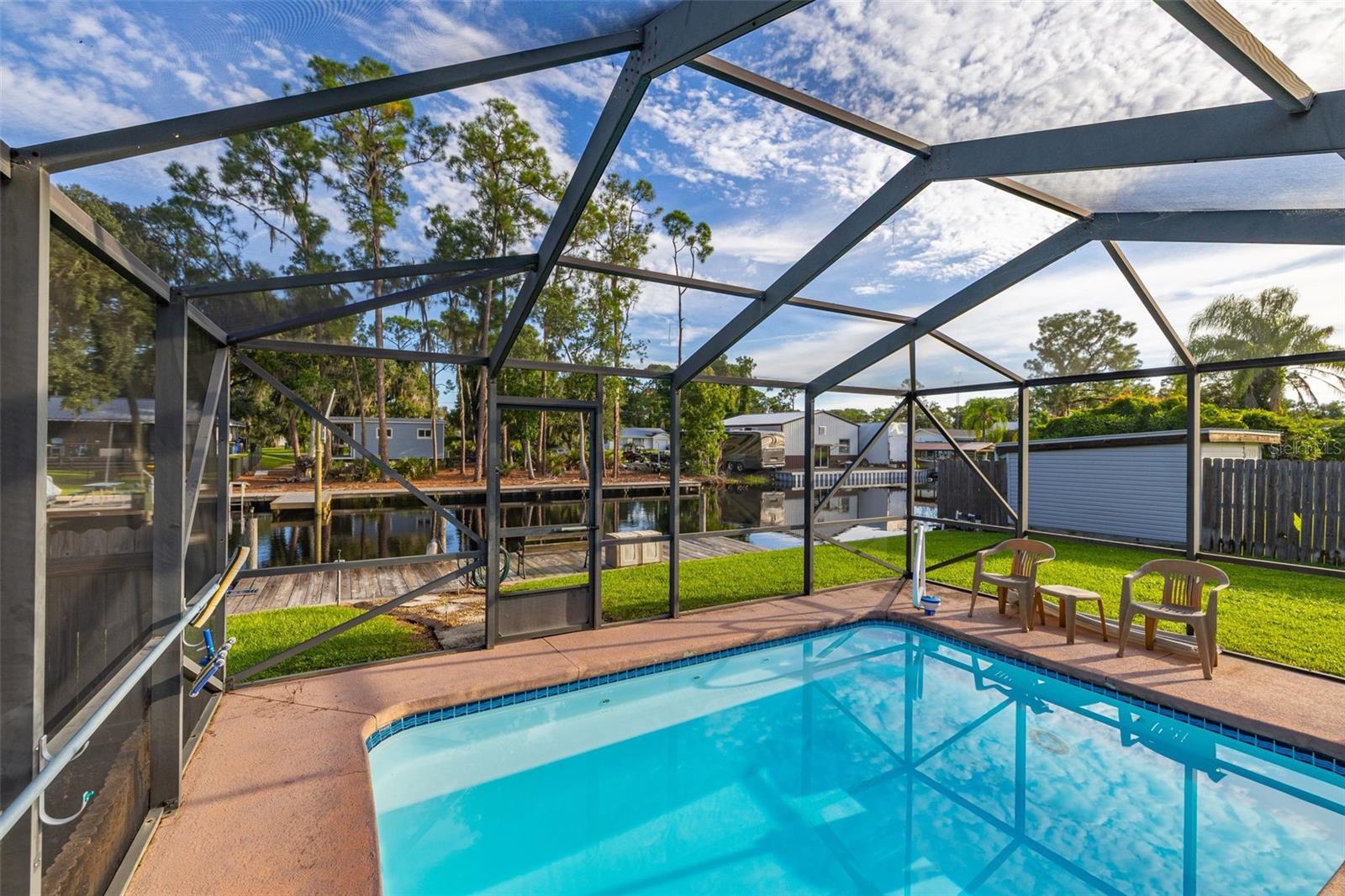 LEISURE LAKES SEC 01 - Residential