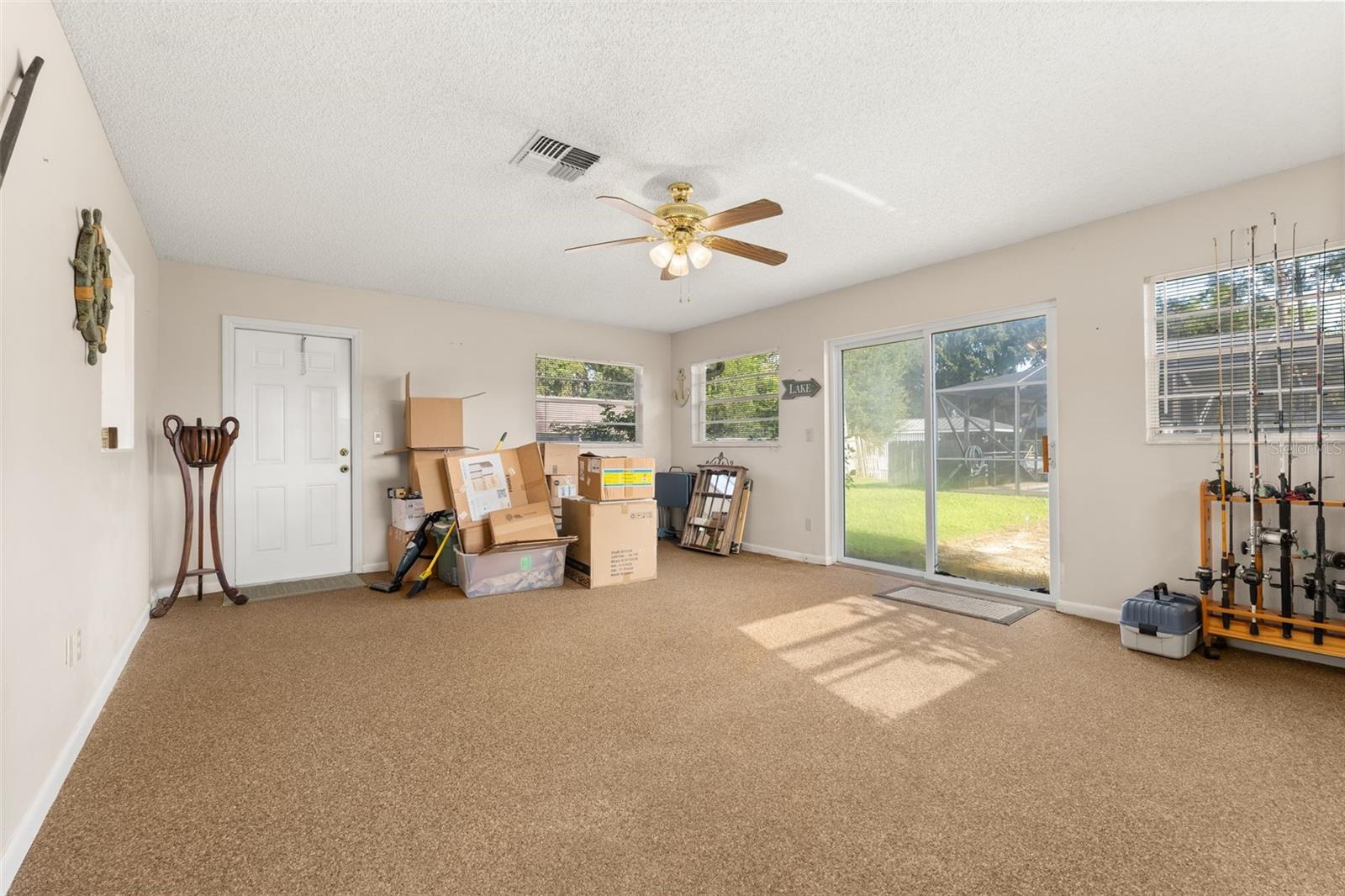 LEISURE LAKES SEC 01 - Residential