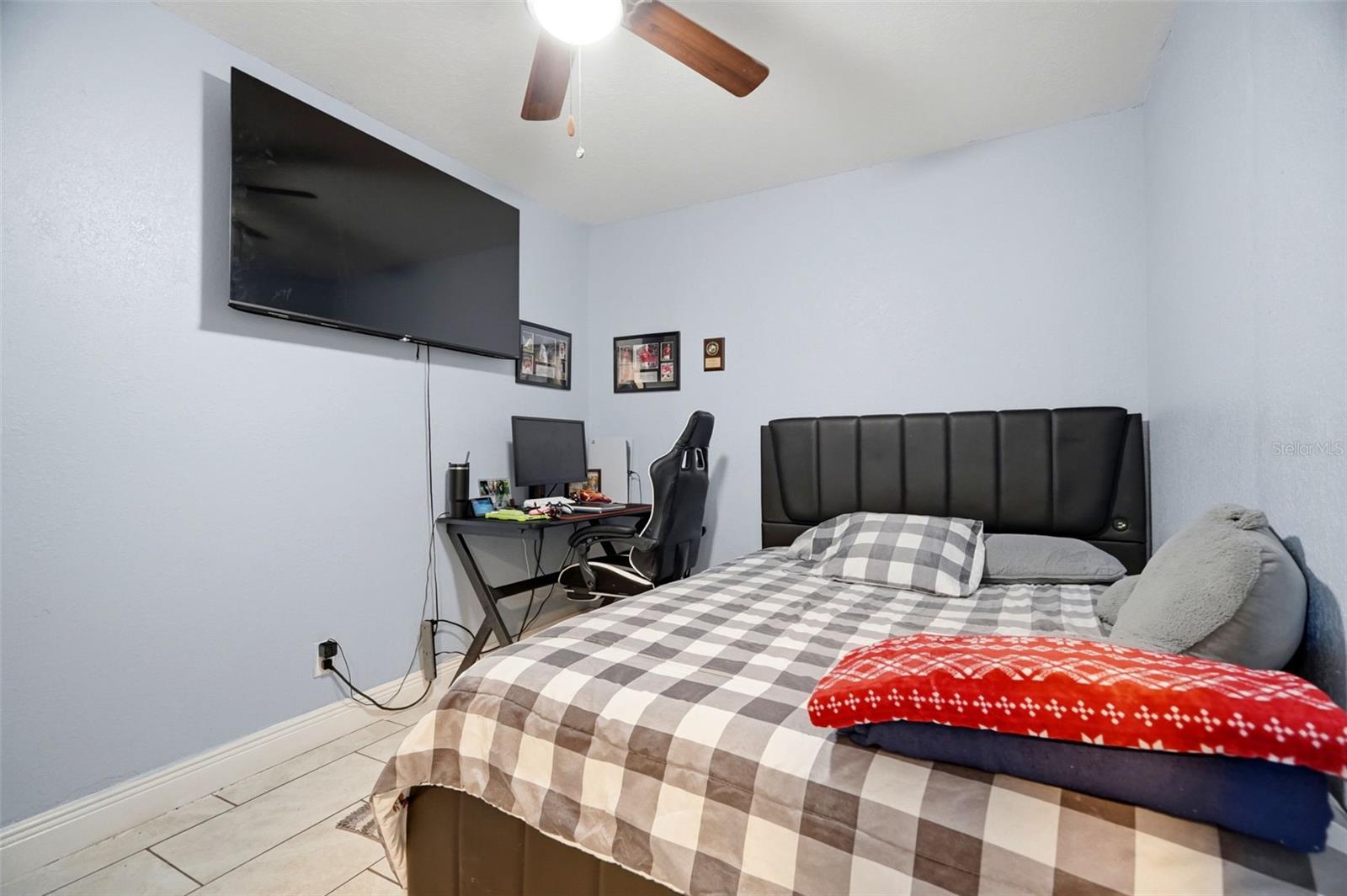 CRESTRIDGE SUB - Residential