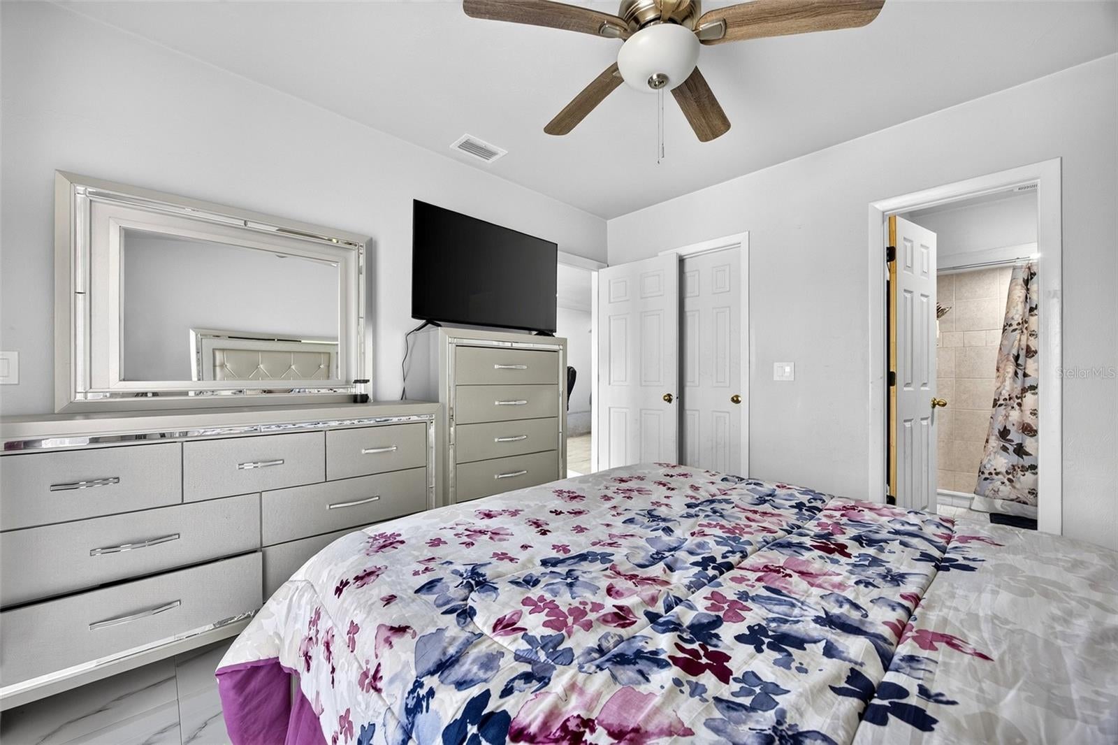CAPE TOWNE CONDO - Residential