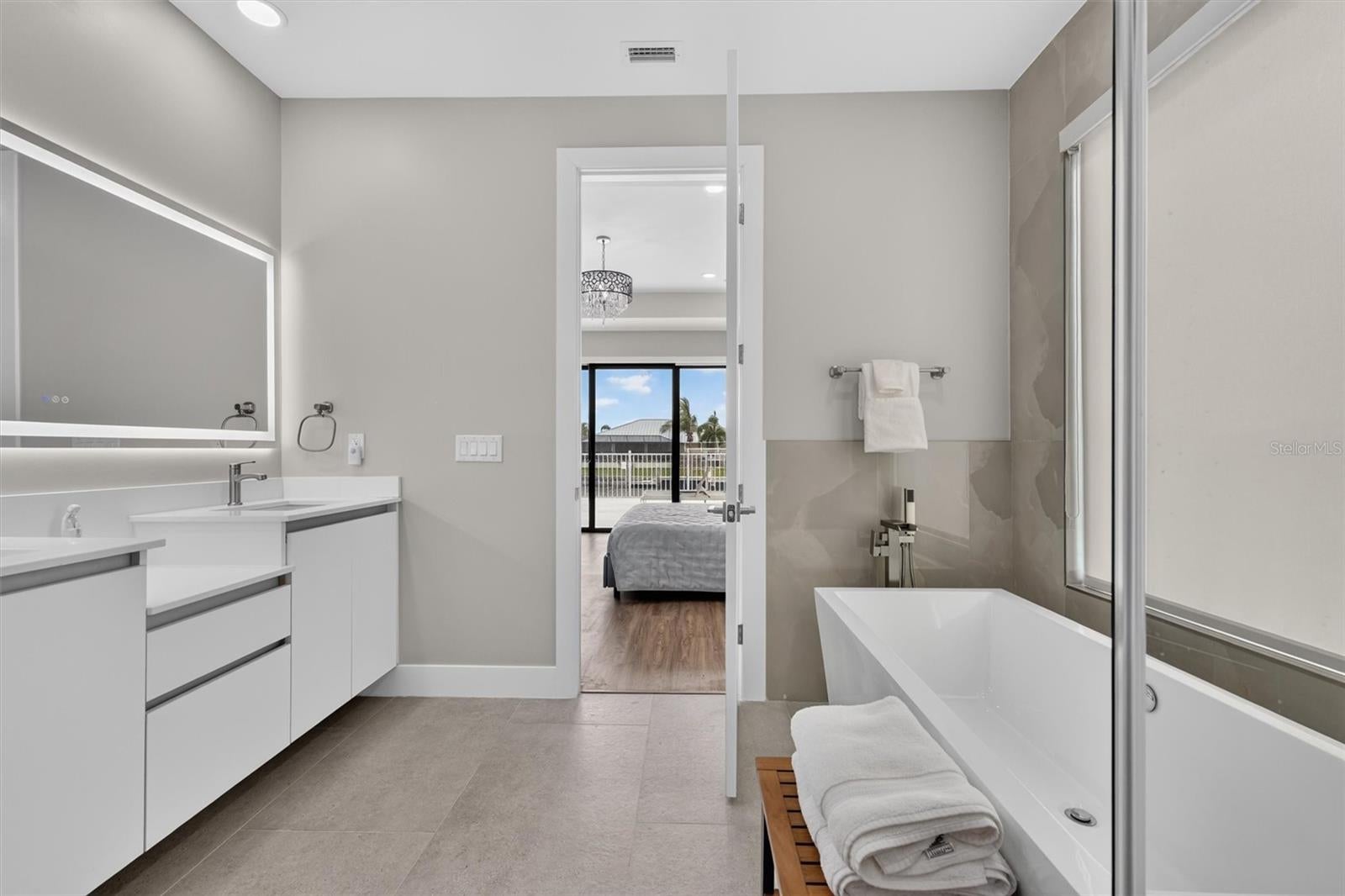 PORT CHARLOTTE - Residential
