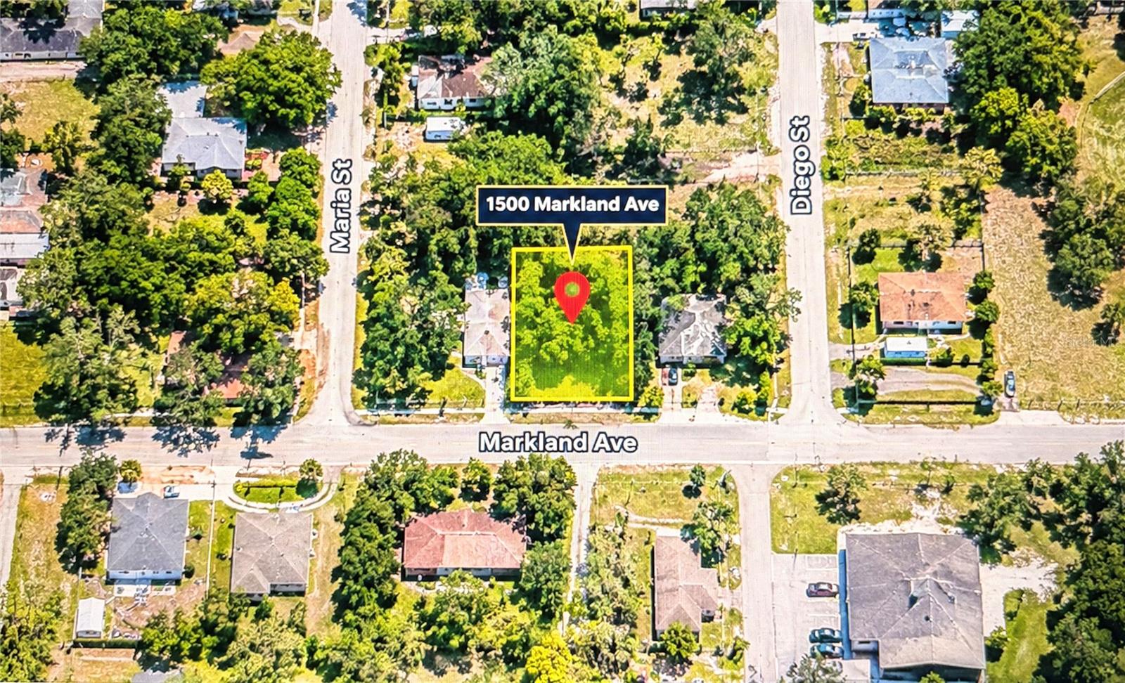 Great opportunity to build your dream home on this vacant residential lot in Fort Myers! Located in a family-oriented residential community, this property offers the opportunity to create a home tailored to your lifestyle. Whether you're looking to build your primary residence or invest in the growing Fort Myers market, this lot is ready for your vision. Don't miss this opportunity to secure your piece of Southwest Florida!