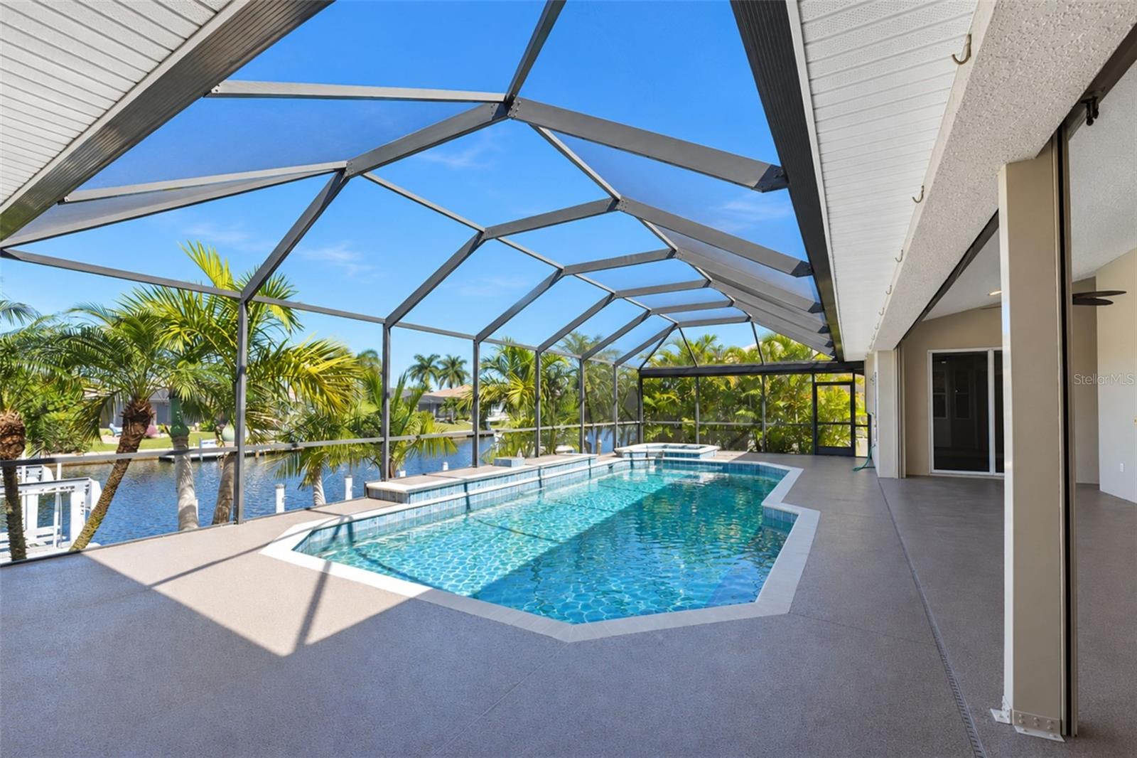 PUNTA GORDA ISLES SEC 15 - Residential