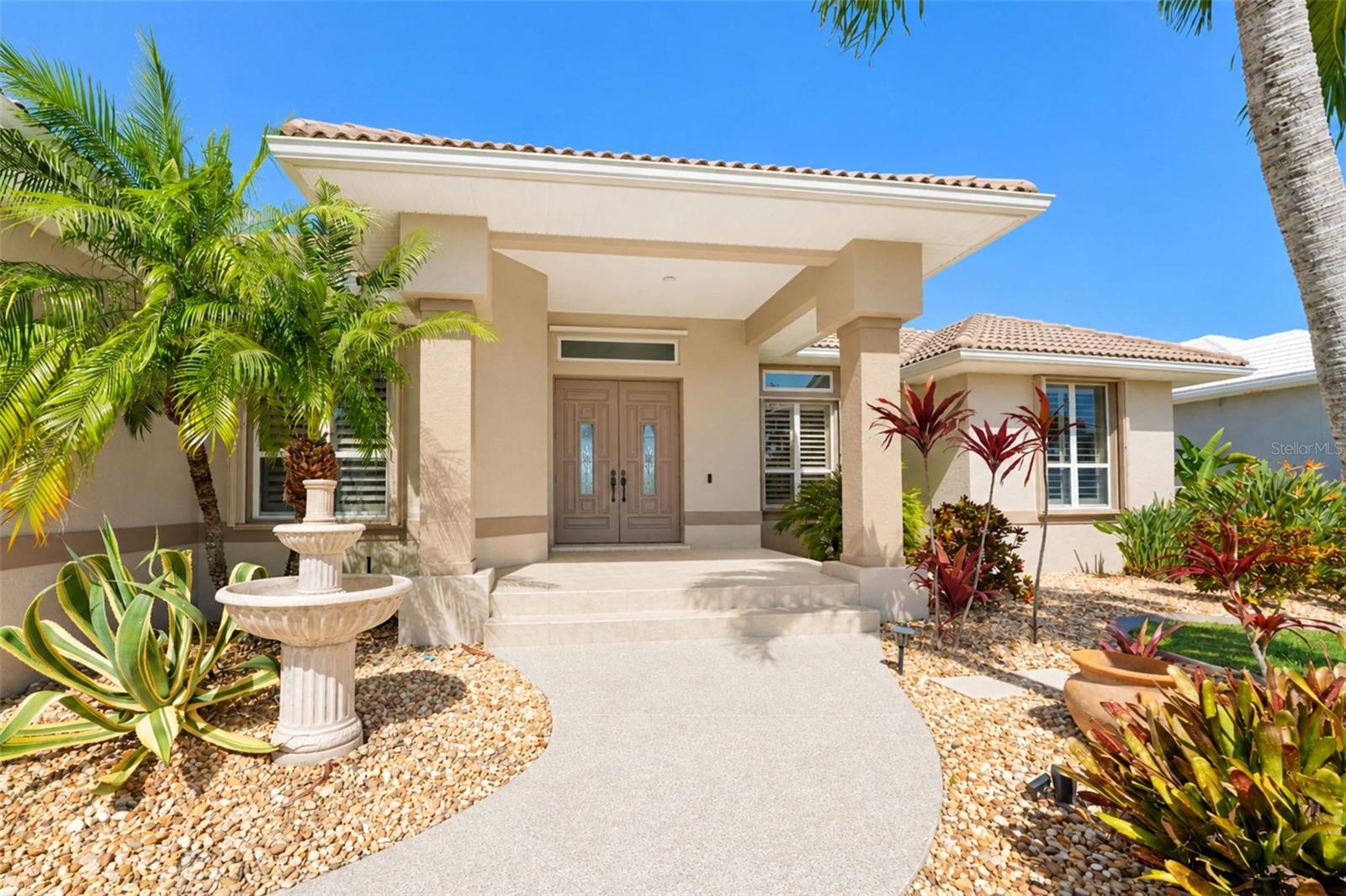 PUNTA GORDA ISLES SEC 15 - Residential