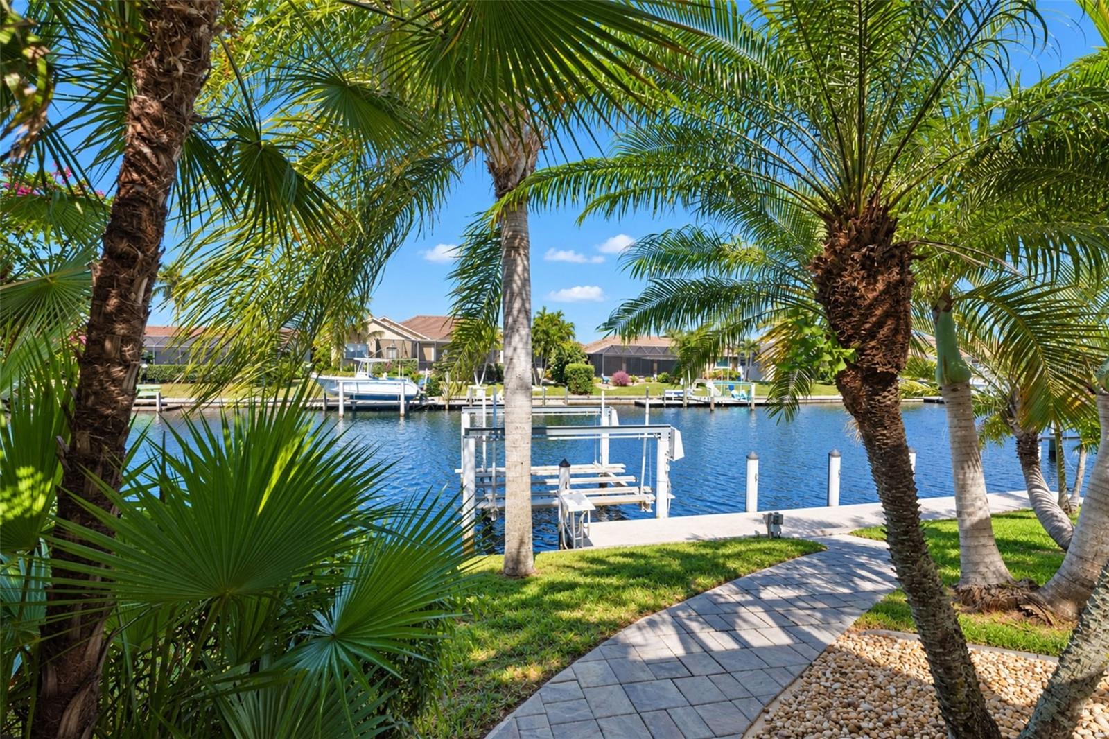 PUNTA GORDA ISLES SEC 15 - Residential