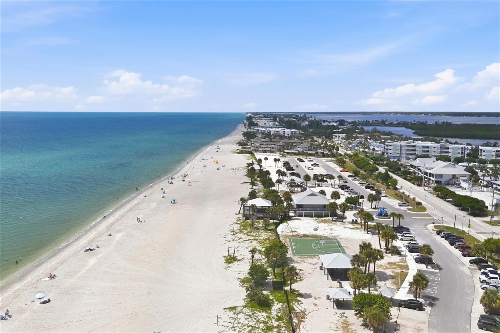 REDFISH KEY VILLAS CONDO - Residential