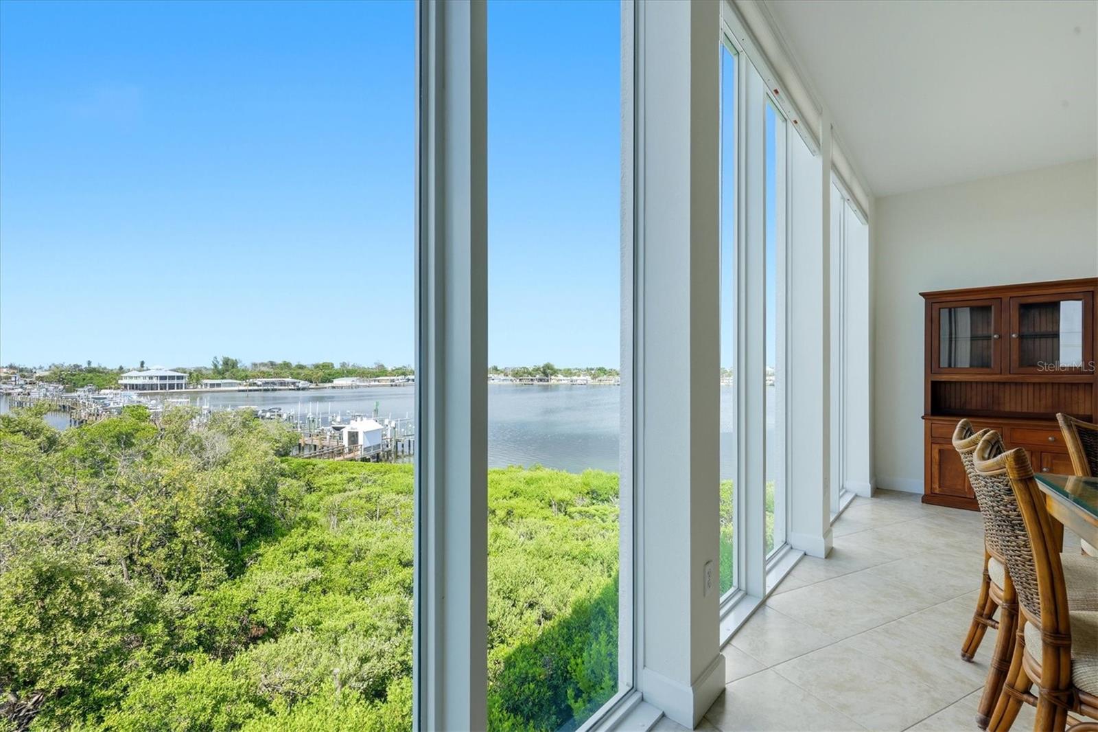 REDFISH KEY VILLAS CONDO - Residential
