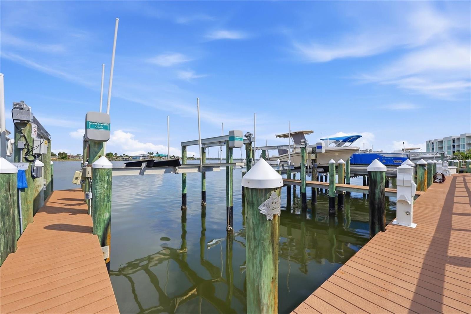 REDFISH KEY VILLAS CONDO - Residential