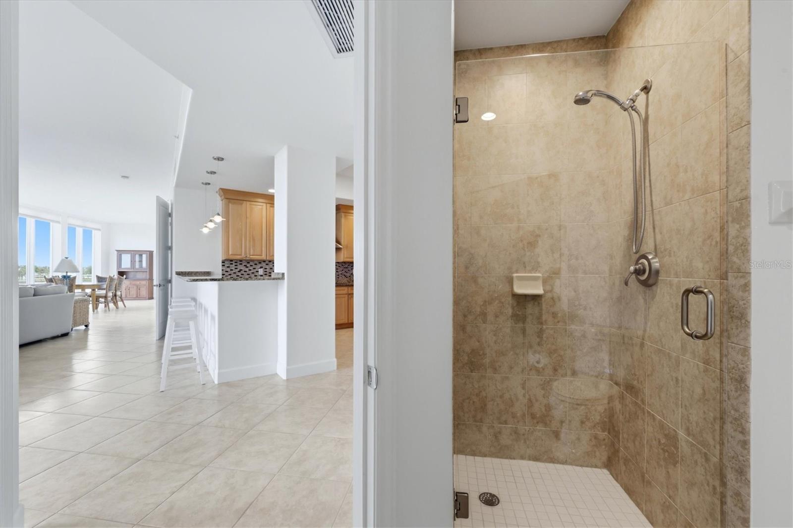 REDFISH KEY VILLAS CONDO - Residential