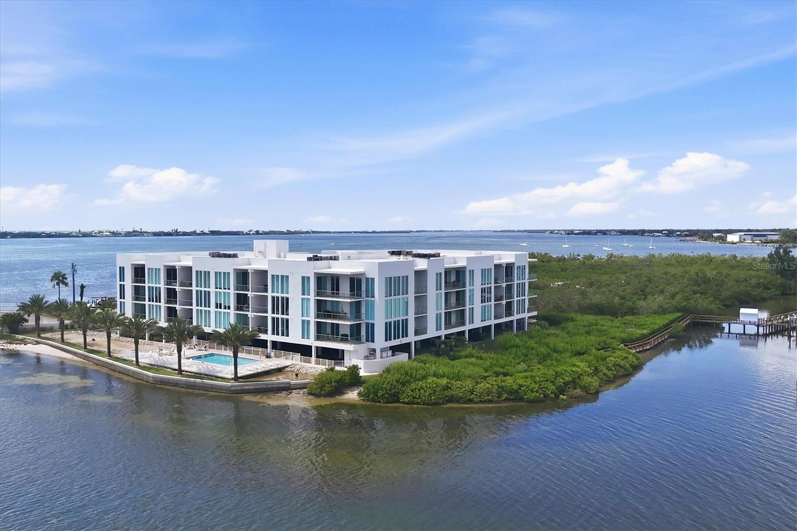 REDFISH KEY VILLAS CONDO - Residential