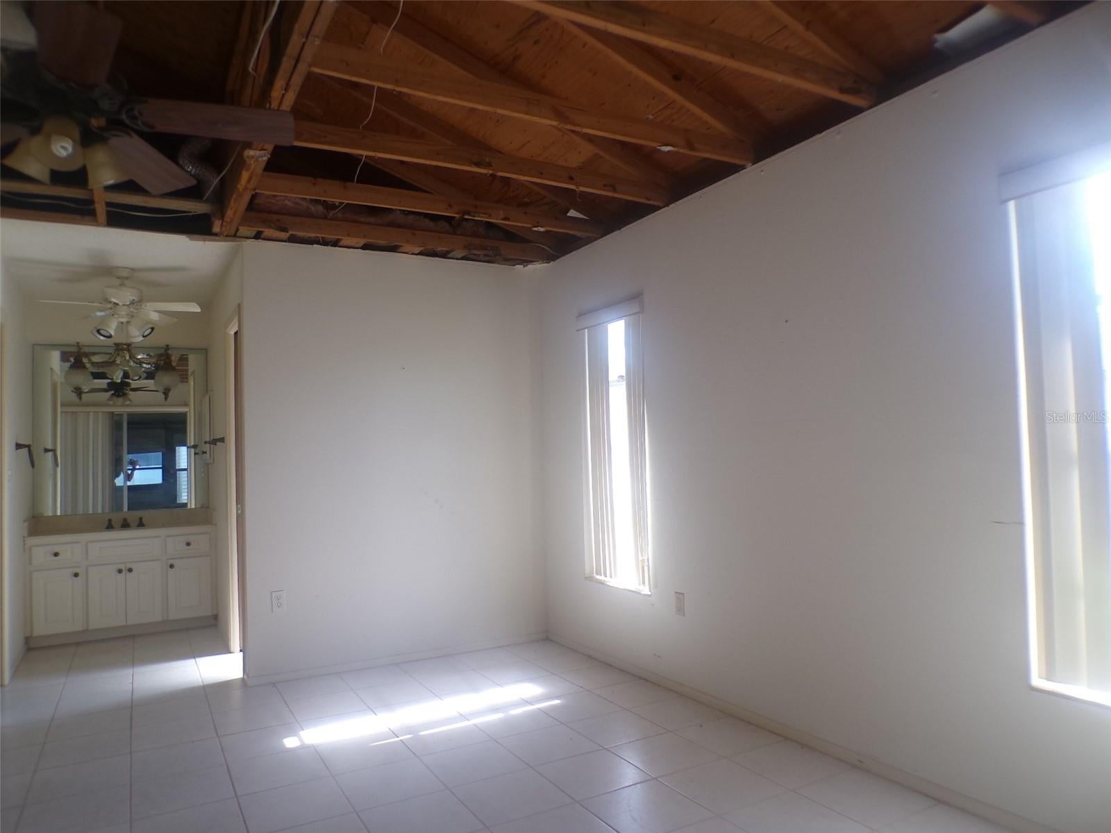 MANASOTA ACRES - Residential