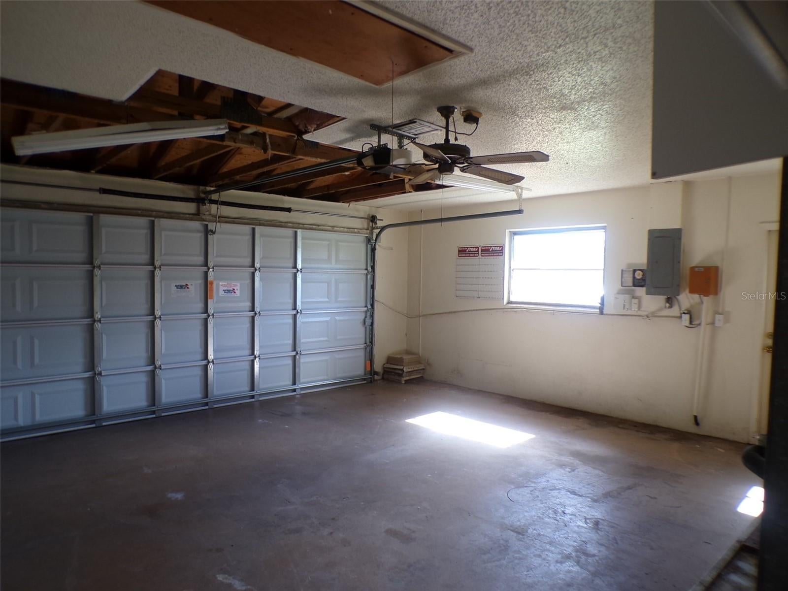 MANASOTA ACRES - Residential