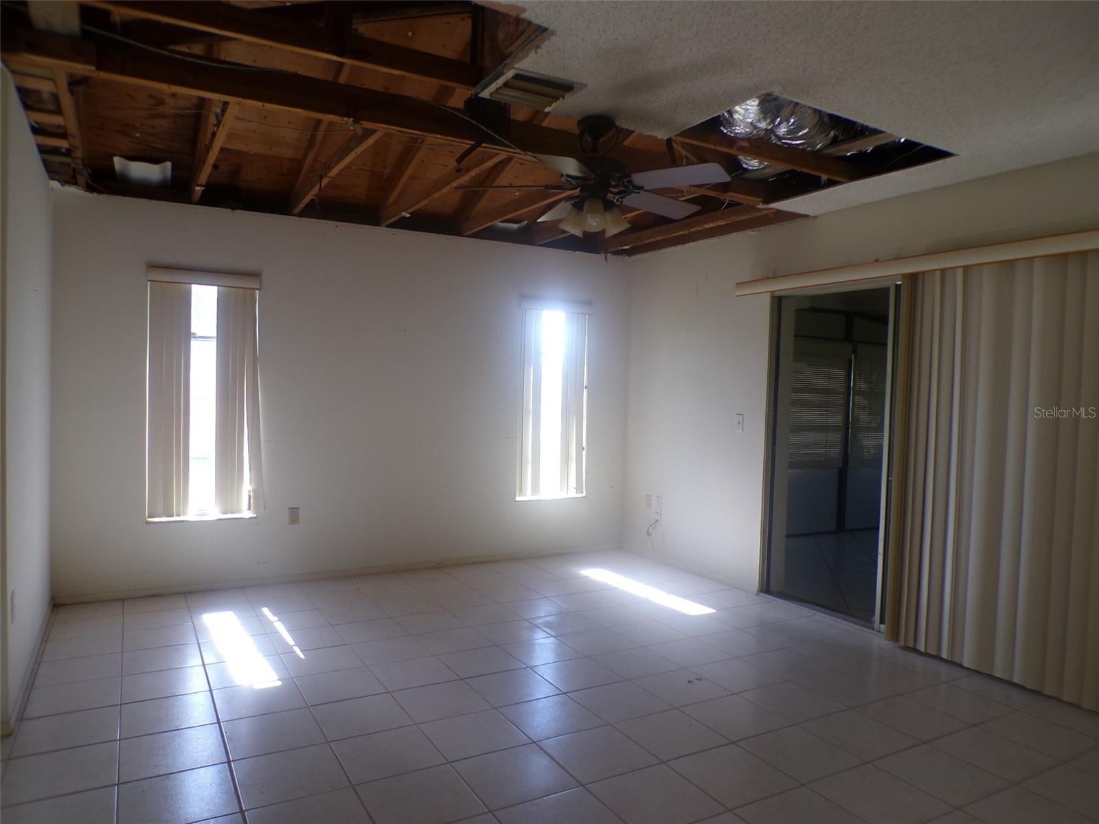 MANASOTA ACRES - Residential