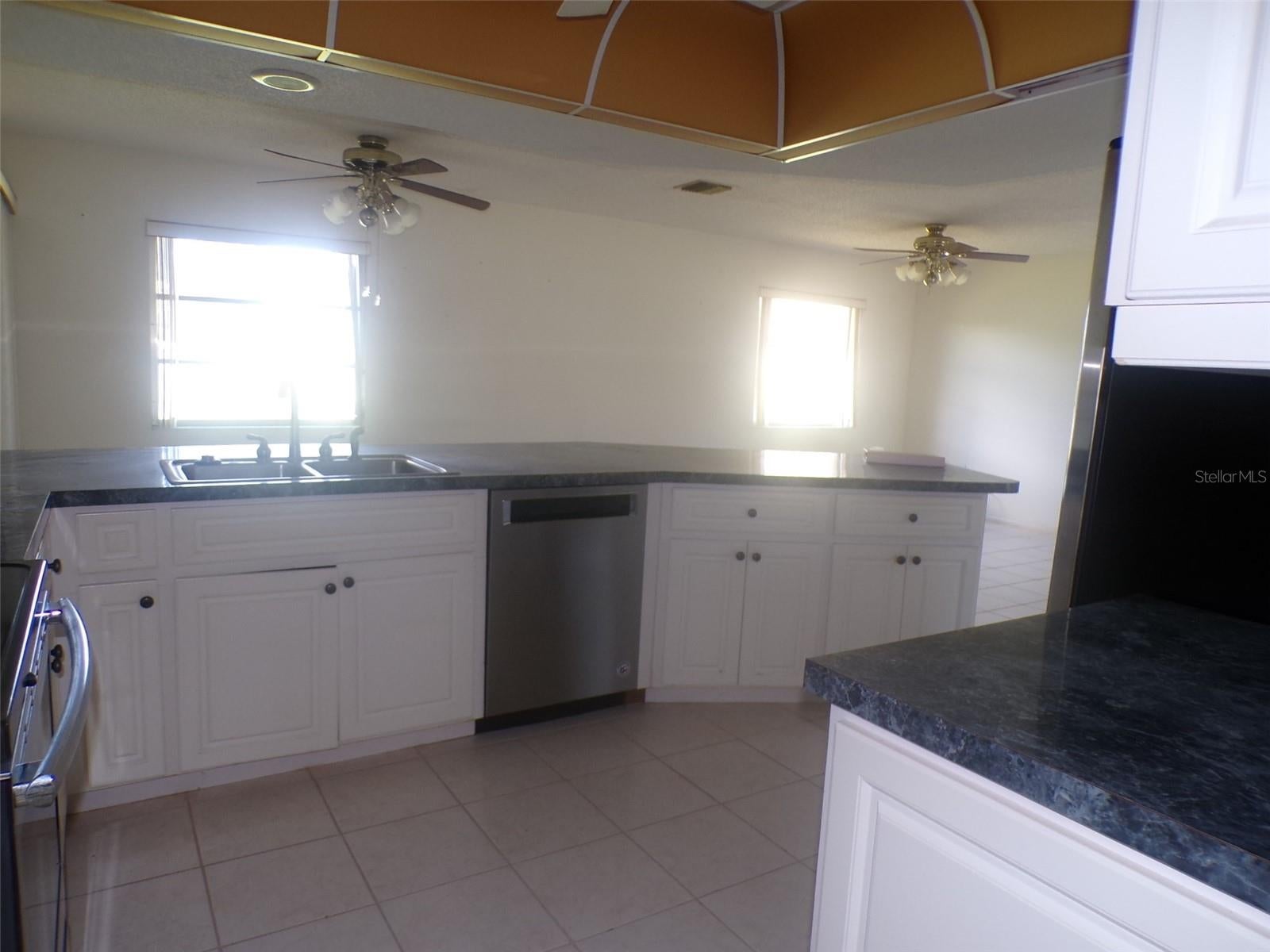 MANASOTA ACRES - Residential