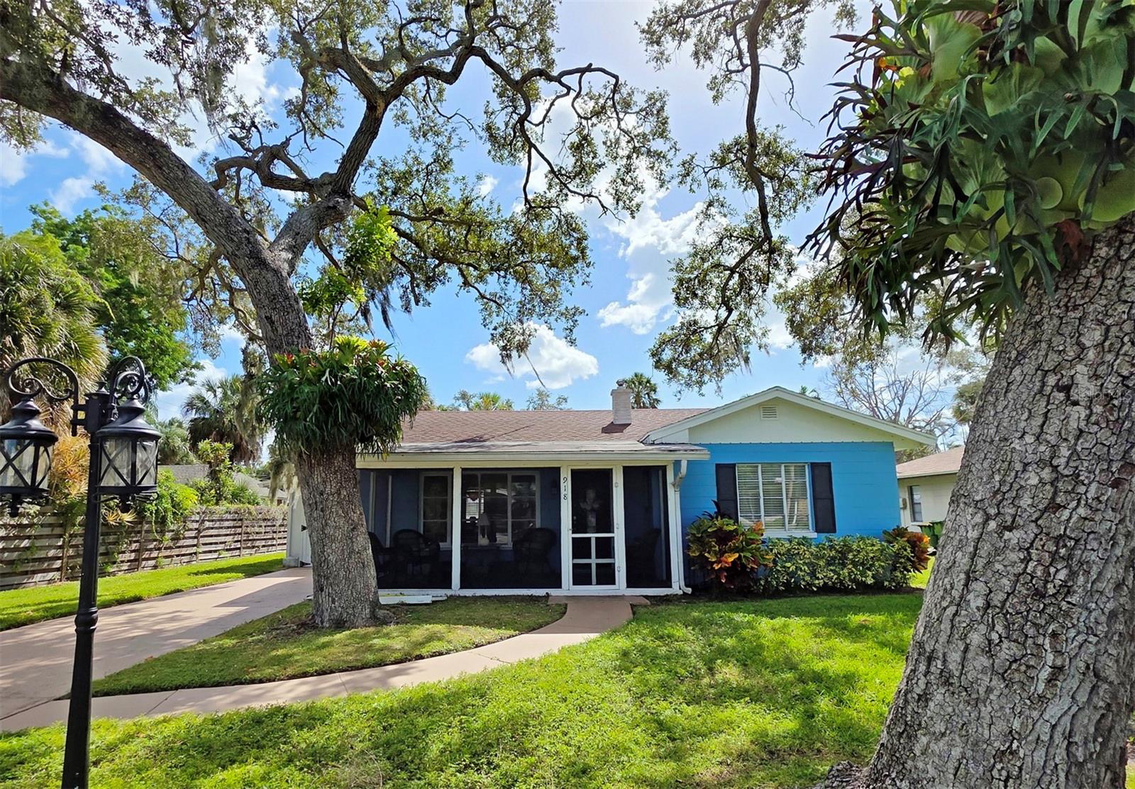 Charming 3-Bedroom, 2-Bath Cottage in Indian Beach–Sapphire Shores

Discover this adorable 3-bedroom, 2-bath cottage nestled in the highly desirable Indian Beach–Sapphire Shores neighborhood of Sarasota! Full of charm and ideally located, this lovely home offers the perfect blend of comfort, outdoor relaxation, and convenient access to some of Sarasota’s most popular attractions.

Relax on the screened-in front porch or enjoy the spacious backyard, featuring a fully paved patio area with a table and chairs—perfect for morning coffee, outdoor dining, or unwinding in the Florida sunshine.

Enjoy leisurely walks through this beautiful neighborhood, with a designated Sarasota Bay sunset-viewing area just one block away. You’ll also be close to the Ringling Museum of Art, Sarasota Jungle Gardens, and just approximately 2 miles from downtown Sarasota, where you can explore wonderful restaurants, shopping, entertainment, and more.

Charming, inviting, and ideally located—this delightful Sarasota cottage is a wonderful place to call home!