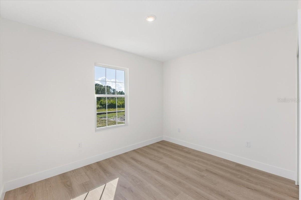 SUN N LAKE - Residential